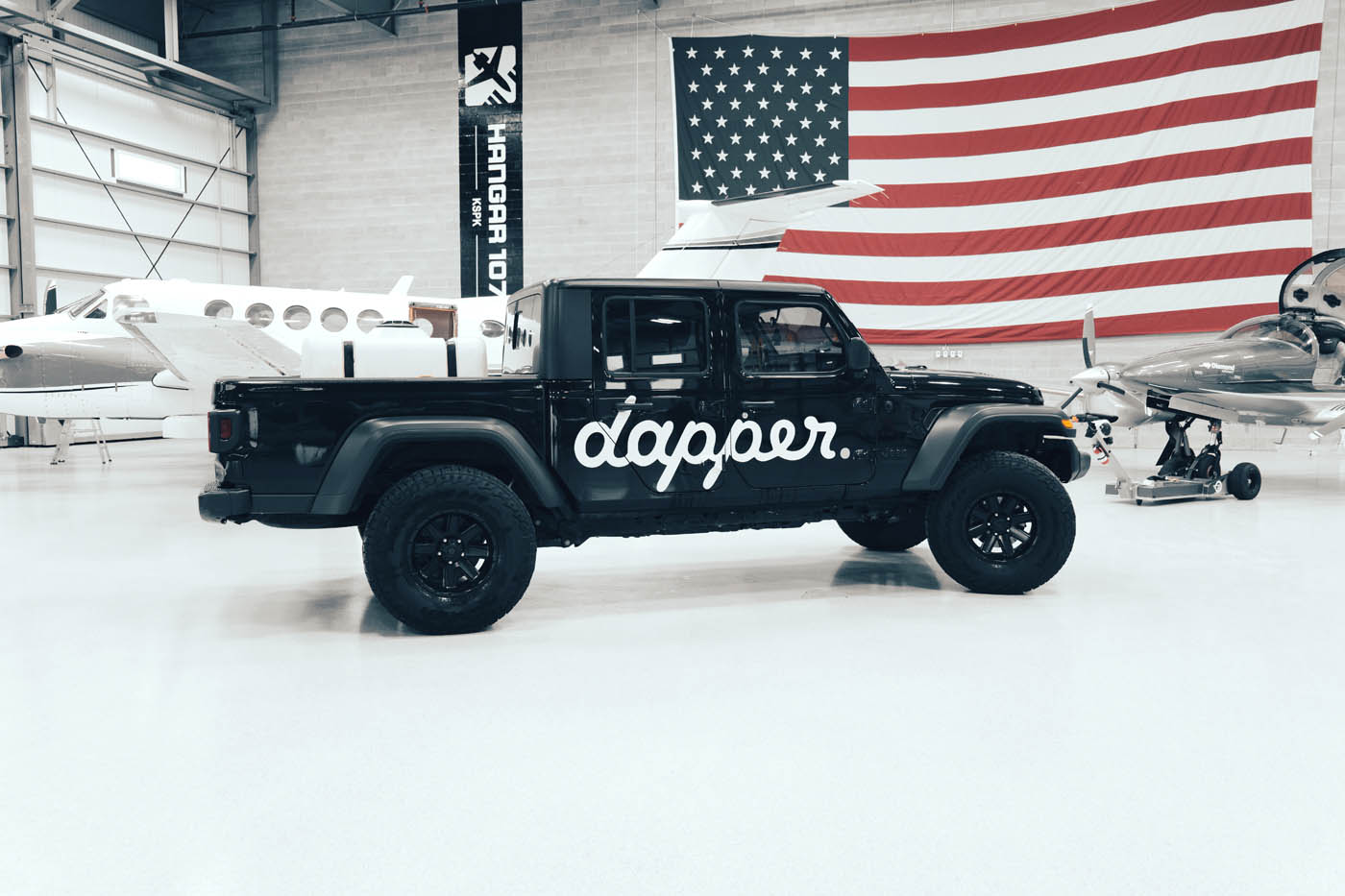 Dapper Pros Washington County auto detailing.
