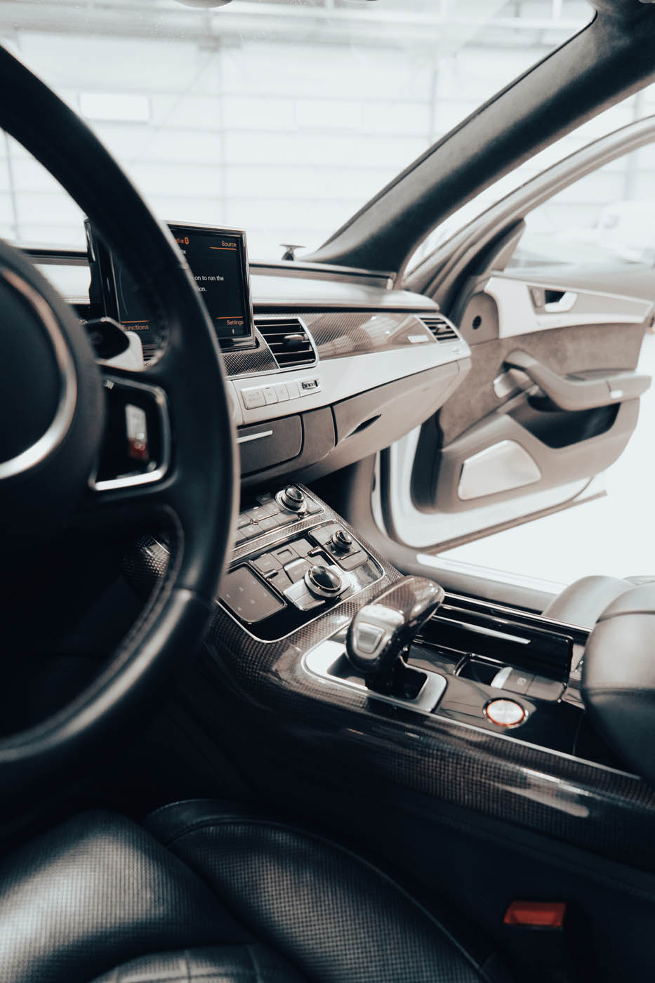Dapper Pros Northern Utah offers top interior car detaling in Salt Lake City.