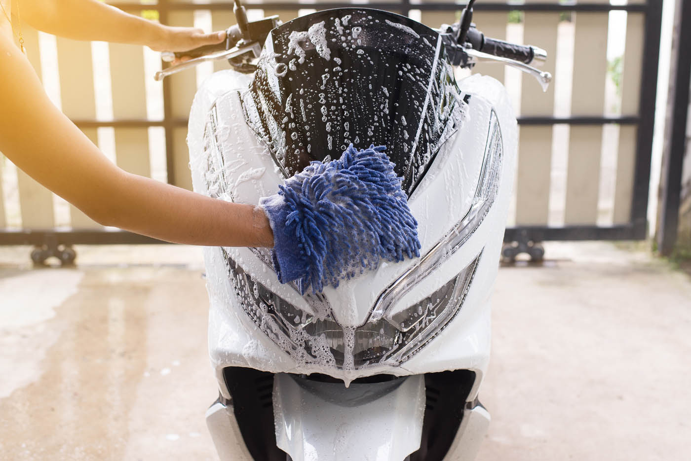 Dapper Pros motorcycle detailing services.